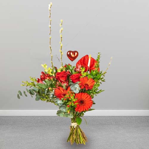 Bouquet Vibrant And Passionate
