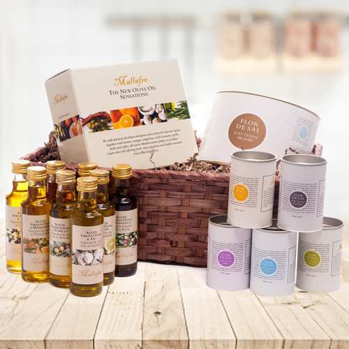 Gourmet Oils And Salts Basket